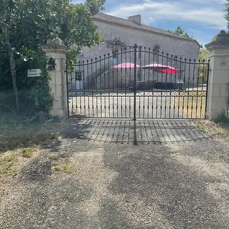 בית נופש La Maison Du Bonheur *