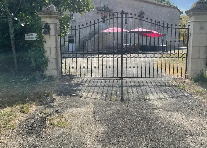 Dom wakacyjny La Maison Du Bonheur *